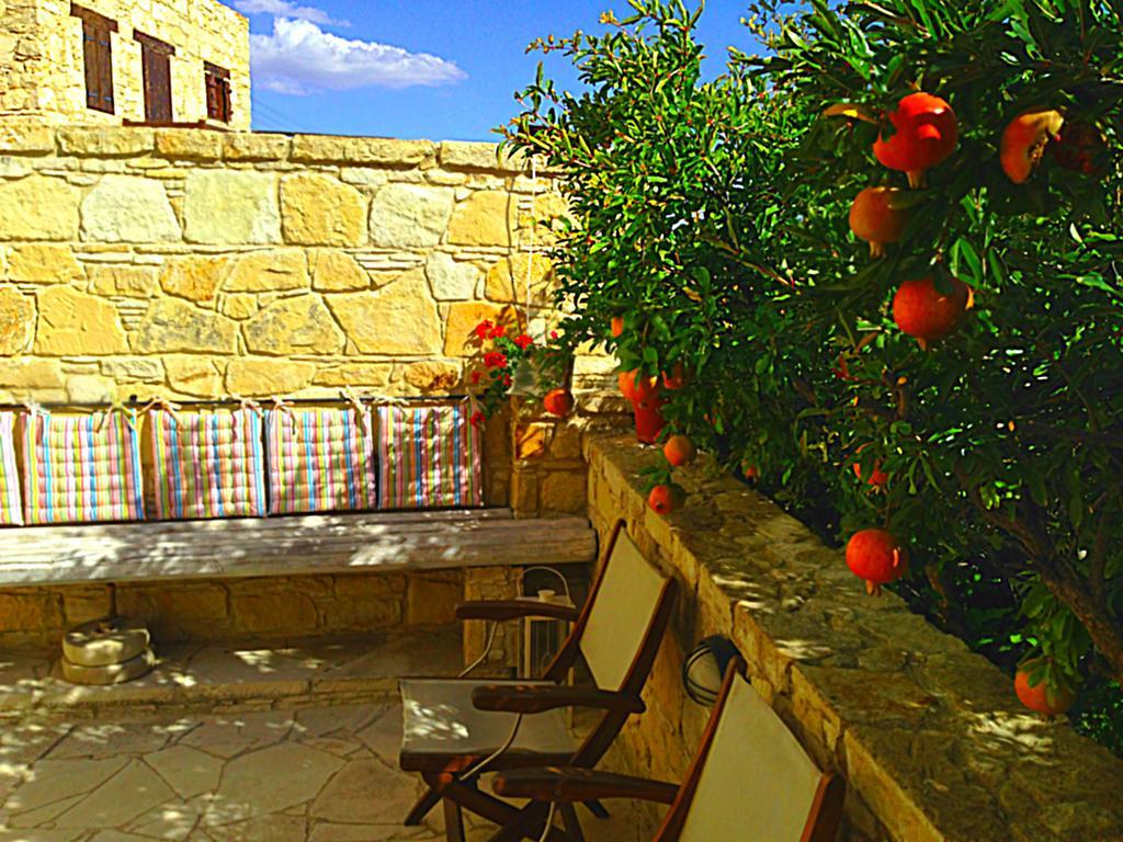Lofou Traditional Stone House Cameră foto