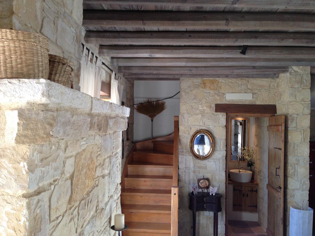 Lofou Traditional Stone House Exterior foto