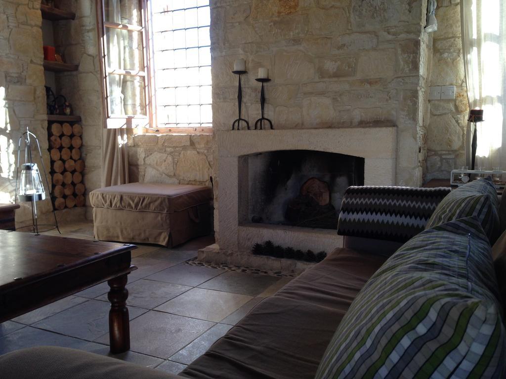 Lofou Traditional Stone House Cameră foto